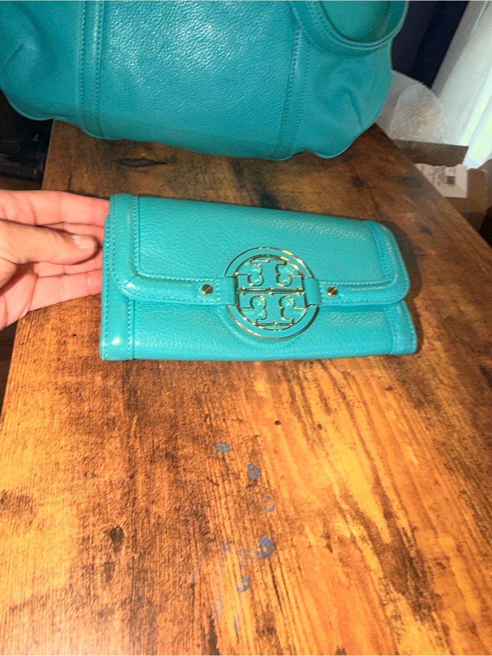 Tory Burch Turquoise 2 way bag and wallet combo! - Picture 14 of 16